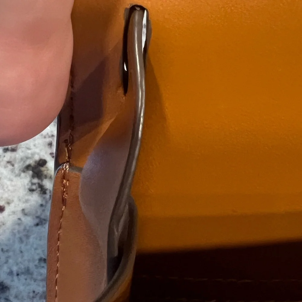 Zara Tan Crossbody Bag - Picture 12 of 15